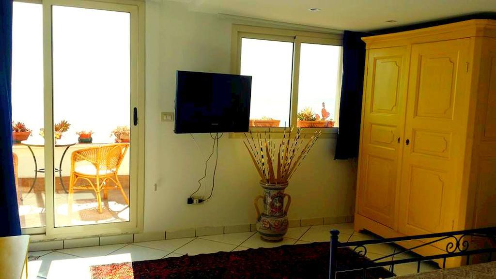 Casa Sul Mare Acomodação com café da manhã Catânia Exterior foto