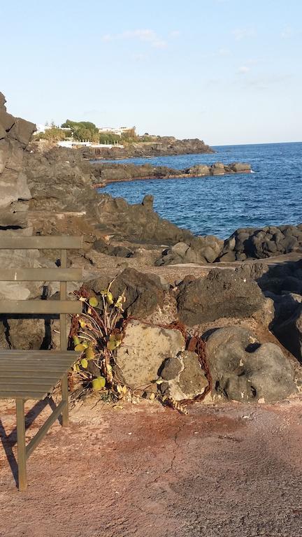 Casa Sul Mare Acomodação com café da manhã Catânia Exterior foto
